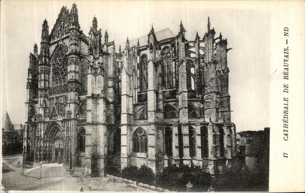 Catedral de Beauvais — Vista da fachada gótica — Editor: Levi e Neuchâtel, Paris - Frente