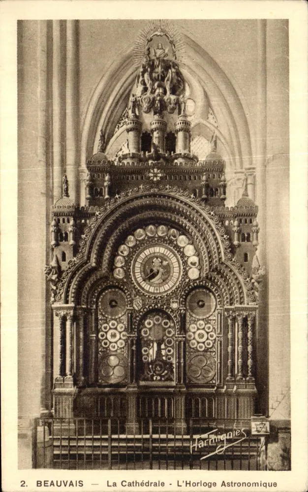 Beauvais — Die Kathedrale — Die astronomische Uhr — Harmignies - Vorderseite
