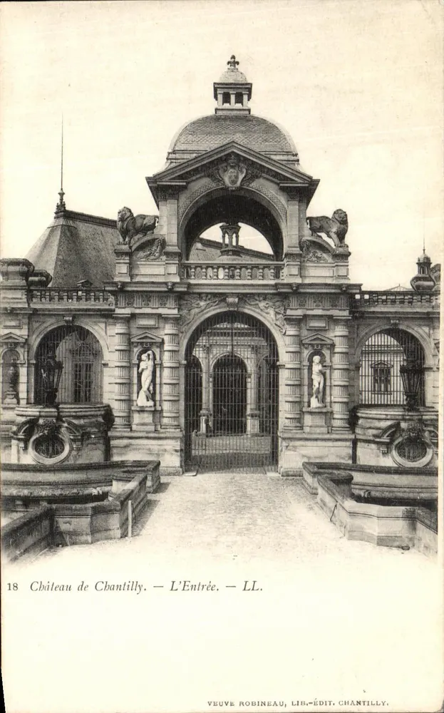 Castelo de Chantilly — A Entrada — Veuve Robineau, Livreiro-Editor Chantilly - Frente