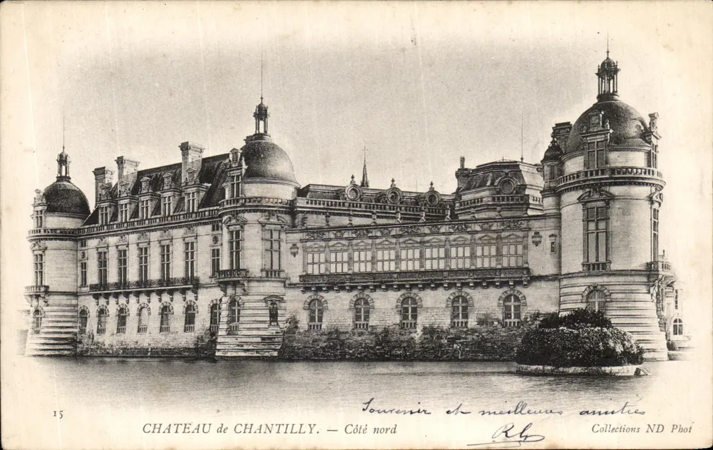 Castelo de Chantilly — Lado norte — Collections ND Phot - Frente