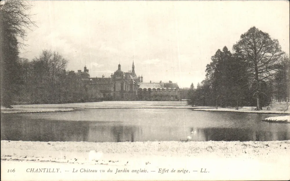 Chantilly — Das Schloss vom englischen Garten aus — Schneeeffekt — LL. — N° 106 - Vorderseite