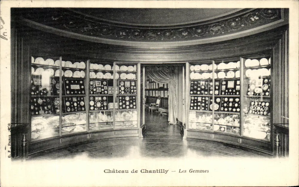 Castelo de Chantilly — As Gemas — S.F. Paris - Frente
