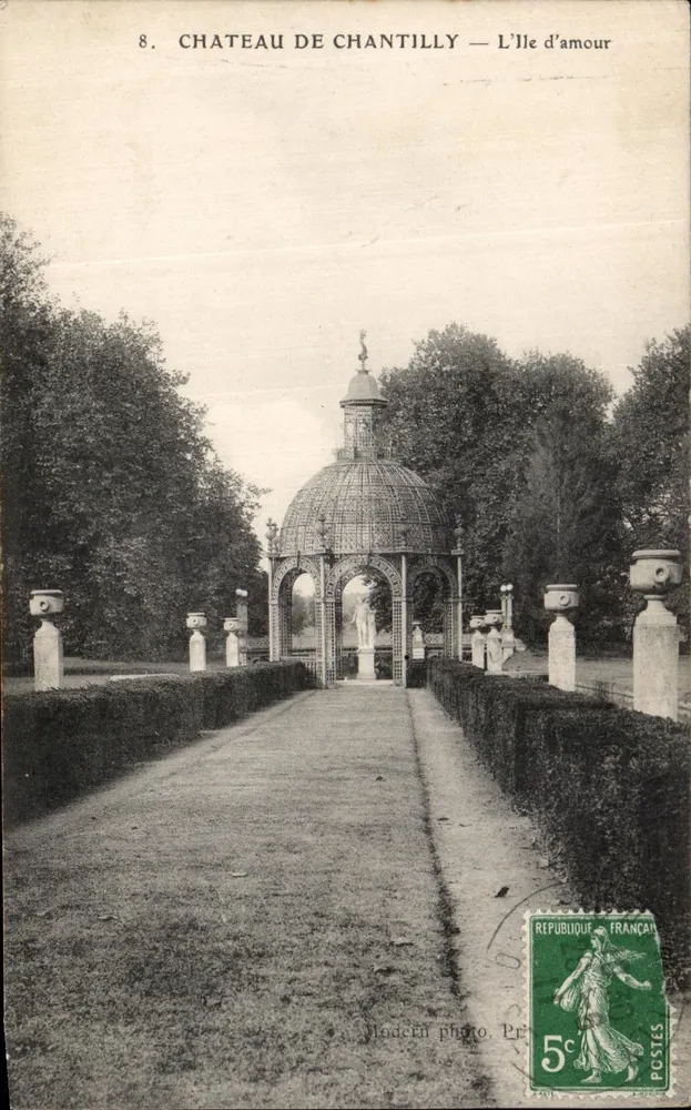 Castelo de Chantilly — A Ilha do Amor — Foto moderna. Pr - Frente