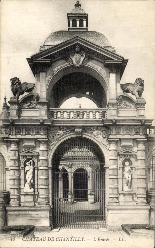 Castelo de Chantilly — A Entrada — LL. — n°18 - Frente