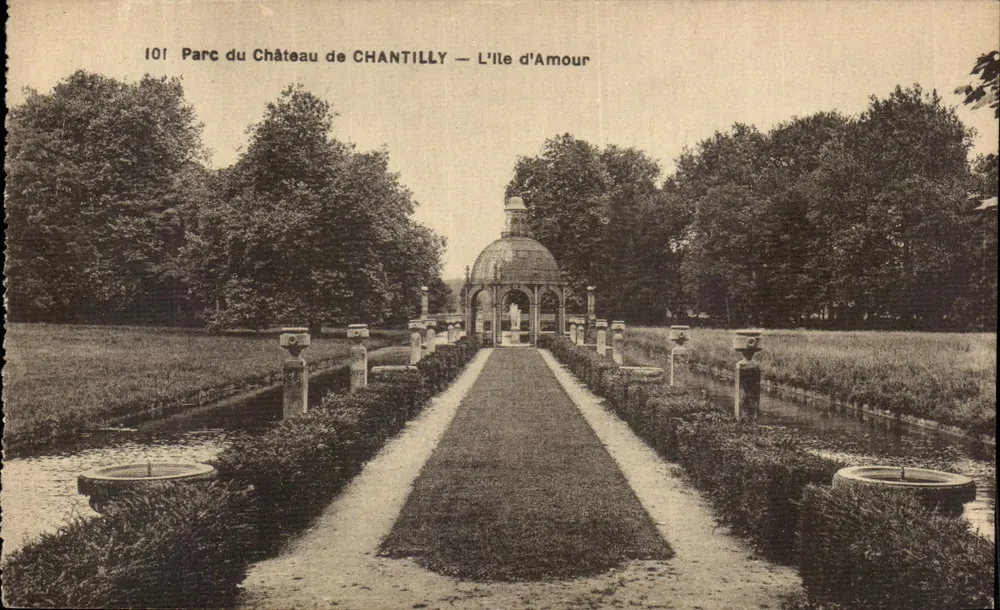Parque do Castelo de Chantilly — A Ilha do Amor — A. Bourdier, Versailles, n°101 - Frente