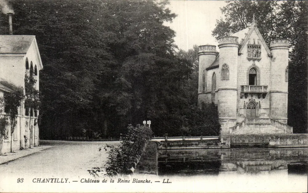 Chantilly — Castelo da Rainha Branca — LL. - Frente