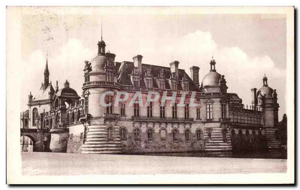 Chantilly (Oise) — O Castelo — Fachada nordeste — editor C. Caillet - Frente