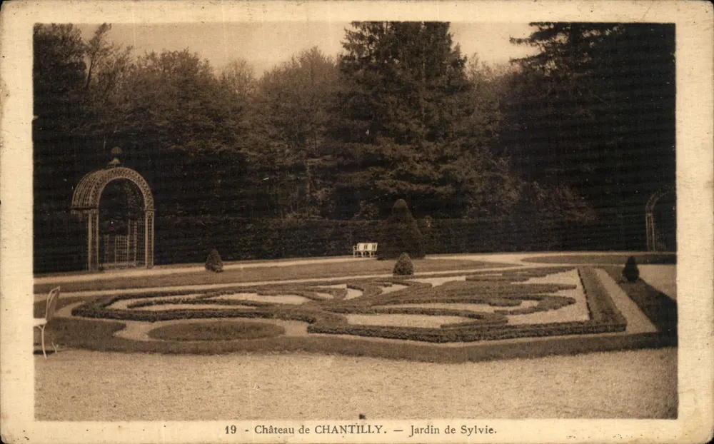 Castelo de CHANTILLY — Jardim de Sylvie — Edição Dalaborette - Frente