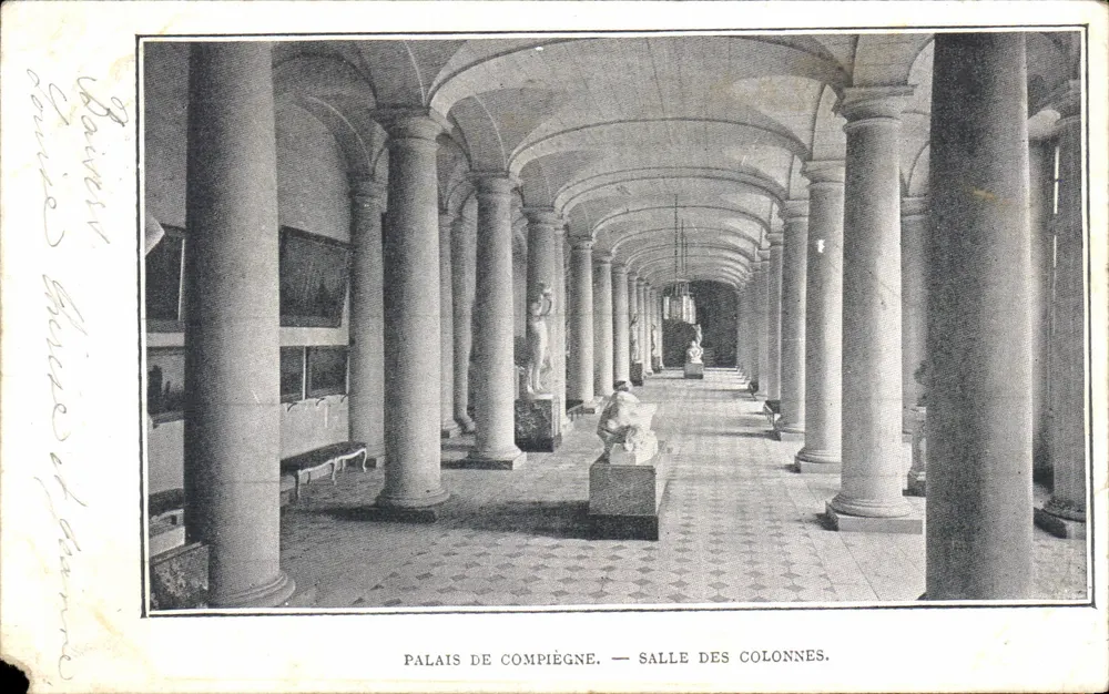 Palácio de Compiègne — Sala das Colunas — editor Paris - Frente