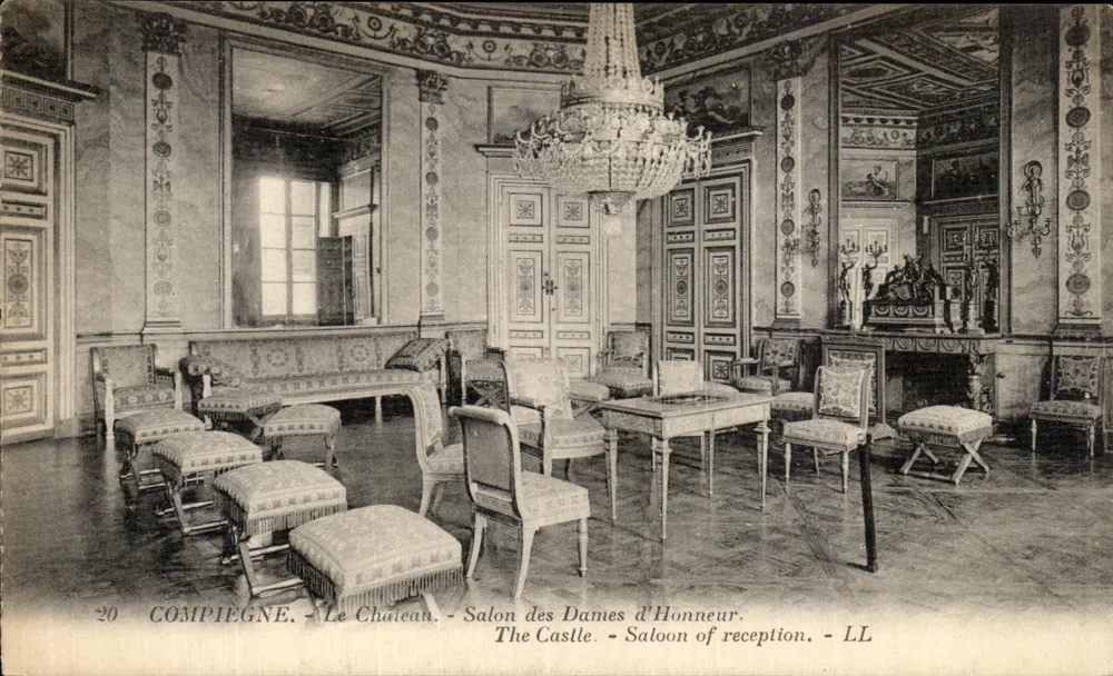 Compiègne - Das Schloss - Salon des Dames d'Honneur - Vorderseite