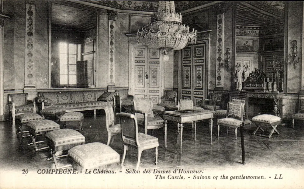 Compiègne - O Castelo - Salão das Damas de Honra - LL - Frente