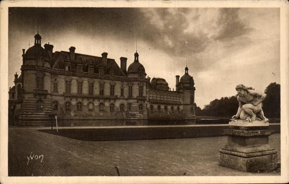 Castelo de Chantilly — Vista geral — Edição Yvon, n°15 - Frente