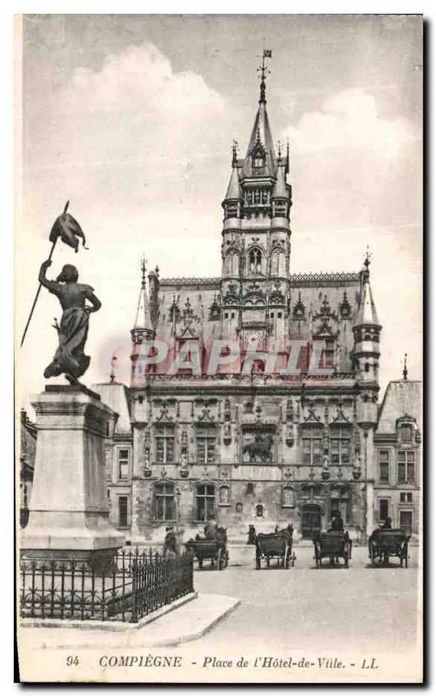 Compiègne - Place de l'Hôtel-de-Ville — LL — n°94 - Recto