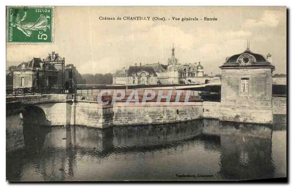 Château de CHANTILLY (Oise) - Algemene uitzicht - Invoer — V. Liancourt - Voorkant