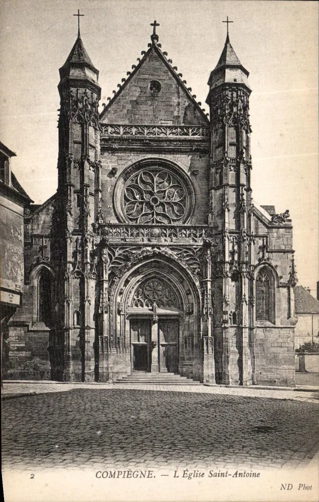 Compiègne — A Igreja de São Antônio — ND Fot - Frente