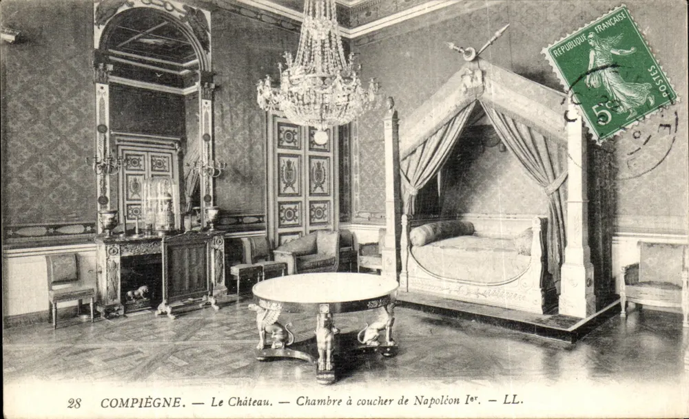 Compiègne — Das Schloss — Schlafzimmer von Napoleon I. — LL. - Vorderseite