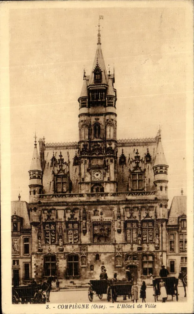 Compiègne (Oise) — O Hotel de Ville — Edição Agricola - Frente