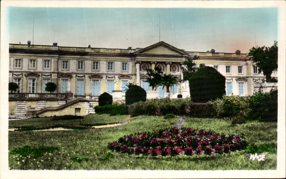 Compiègne - O Castelo — editor G. Réaunt, Paris - Frente