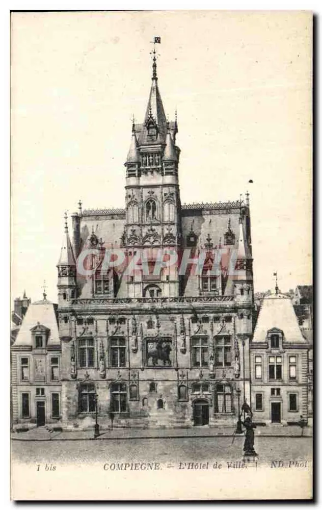 Compiègne — O Hotel de Ville — ND. Fot. - Frente