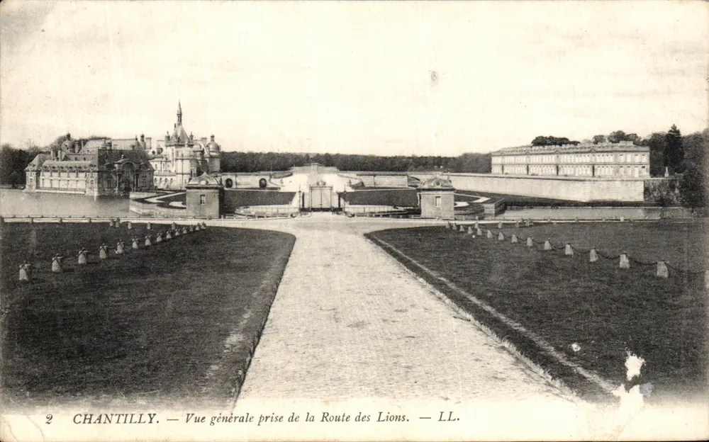 Chantilly — Allgemeiner Blick von der Route des Lions — LL. - Vorderseite