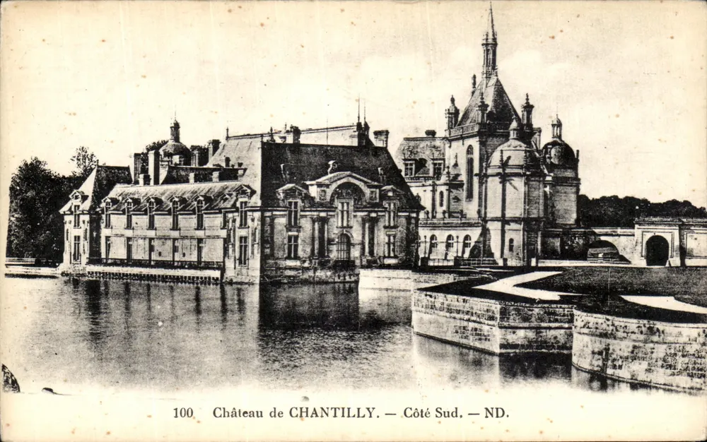 Castelo de CHANTILLY — Lado Sul — ND. - Frente