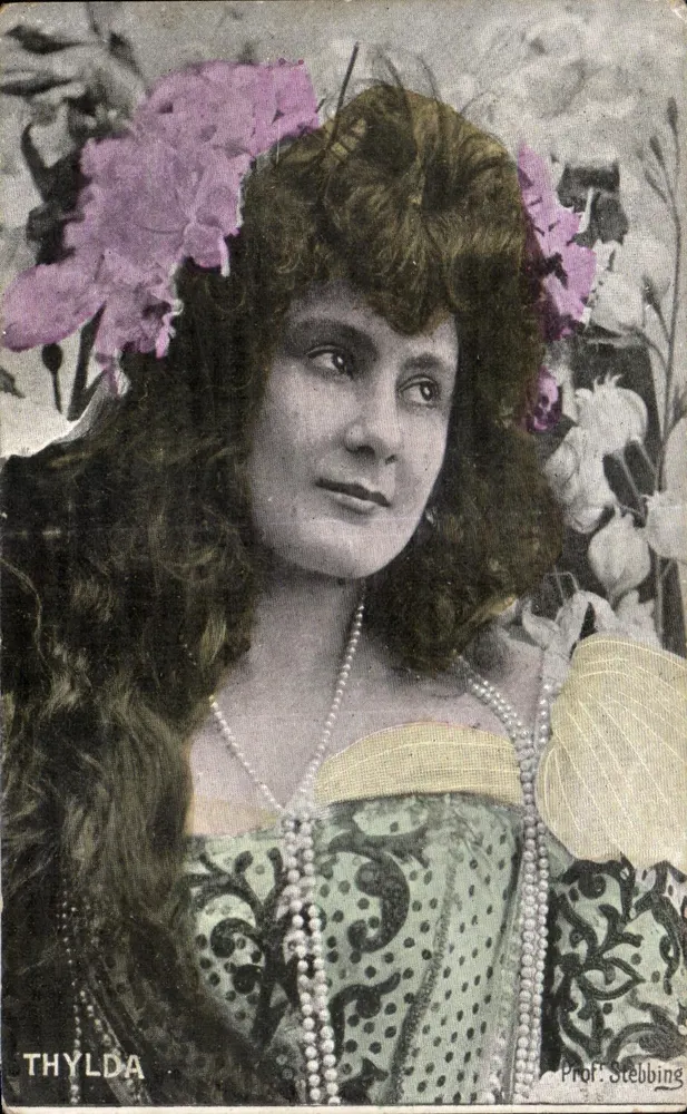 Thylida — Portrait der Tänzerin — Prof. Stebbing - Vorderseite