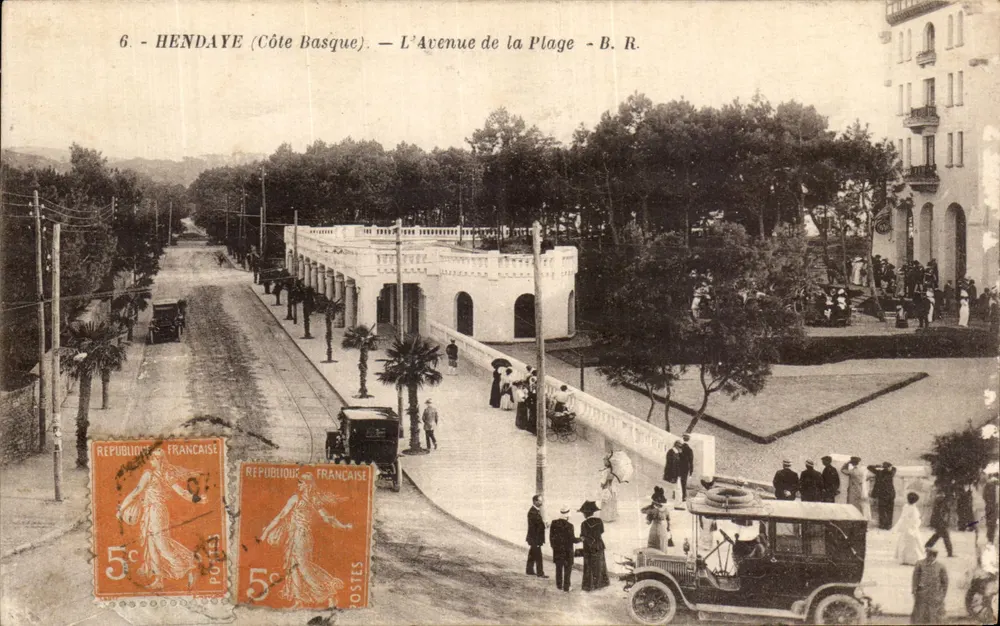 Hendaye (Côte Basque) — L'Avenue de la Plage — B. R. — Éditeur : B. R. - Frente