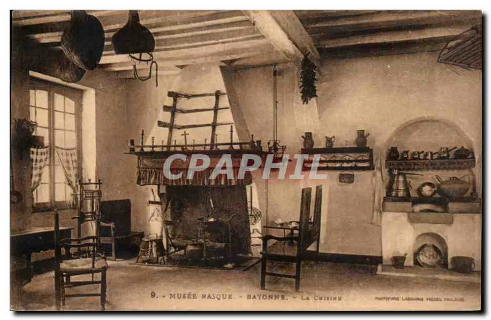 Museu Basco - Bayonne - A Cozinha — Fototipia Labouche Frères, Pau - Frente