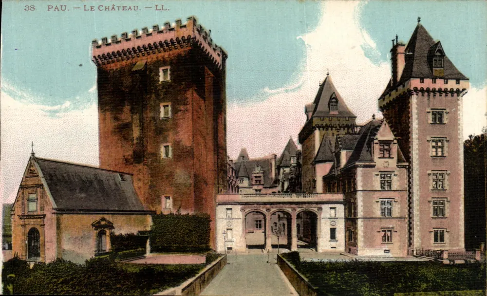 Pau — O Castelo — LL. - Frente