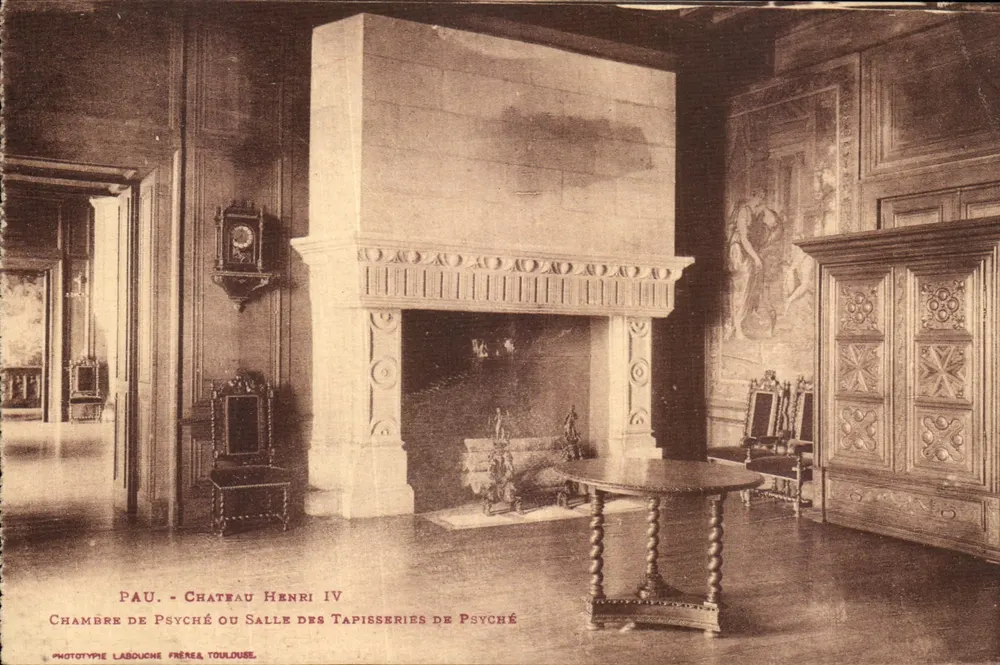 Pau - Schloss Henri IV - Zimmer der Psyche oder Psyche-Tapeten-Saal — Phototypie Labouche Frères Toulouse - Vorderseite