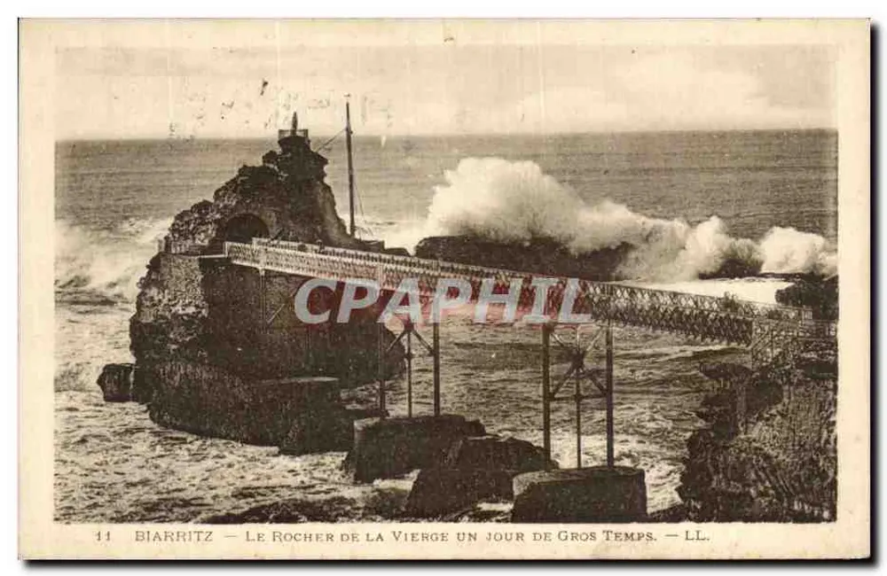 Biarritz — Der Felsen der Jungfrau an einem stürmischen Tag — LL - Vorderseite