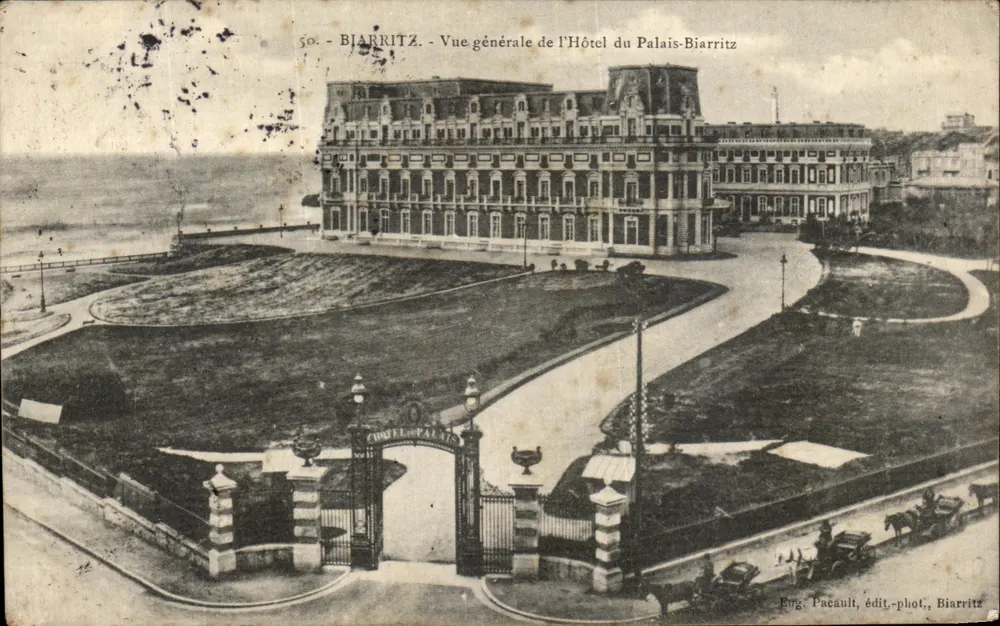 Biarritz - Allgemeiner Blick auf das Hôtel du Palais-Biarritz — Eug. Pacault, Verleger-Fotograf, Biarritz - Vorderseite