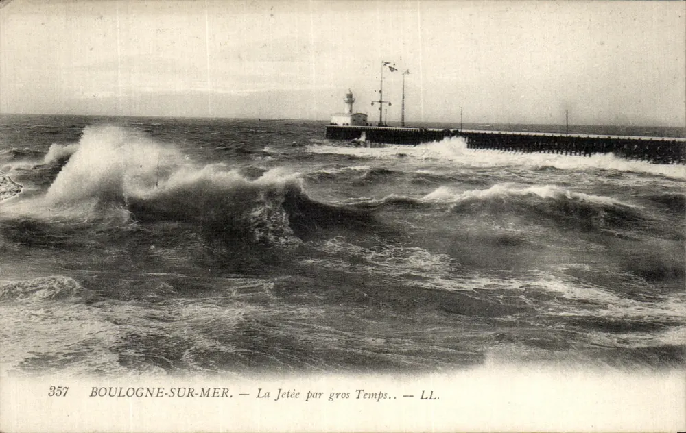 Boulogne-sur-Mer — Die Mole bei stürmischem Wetter — LL. — N° 357 - Vorderseite