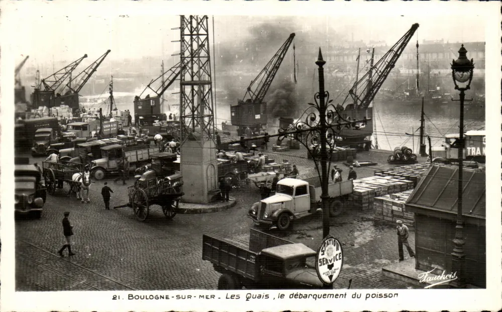 Boulogne-sur-Mer — Die Kais, der Fischlandung — Edition Rauchois, Nr. 21 - Vorderseite