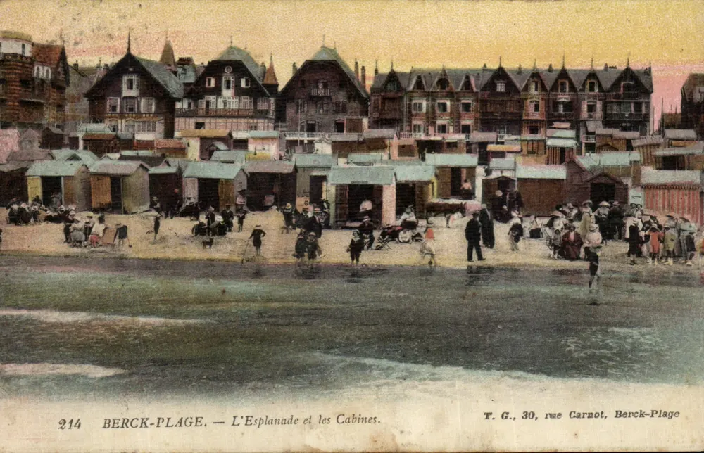Berck-Plage — L'Esplanade e as Cabines — T.G., 30, rue Carnot, Berck-Plage - Frente