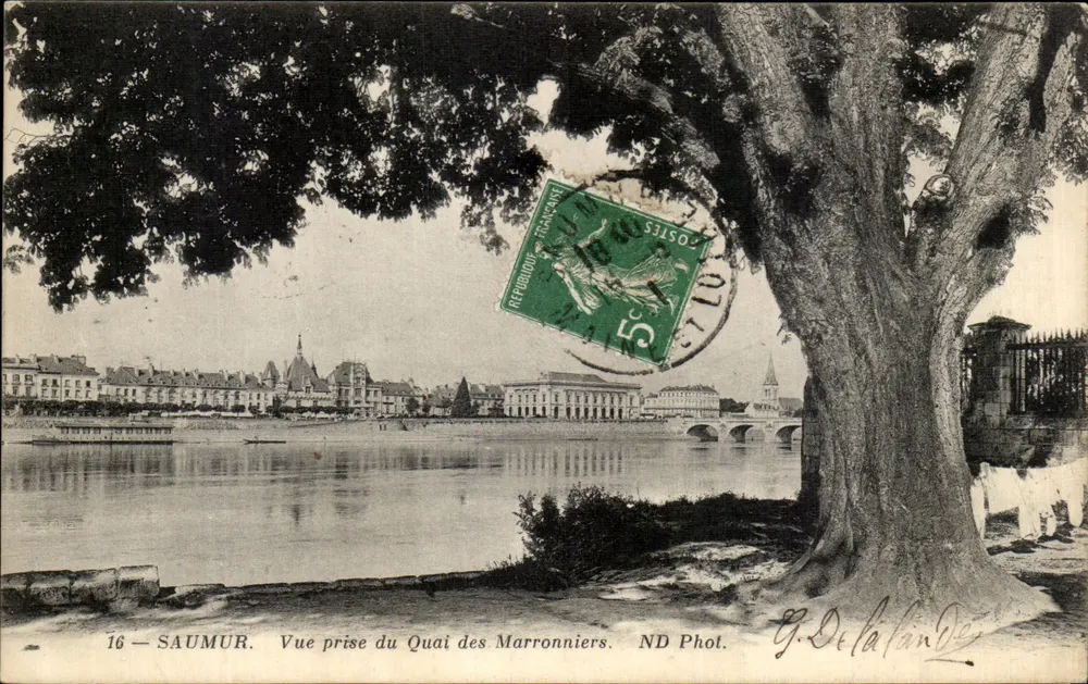 Saumur — Ansicht vom Quai des Marronniers — G. Delalande Fot. - Vorderseite