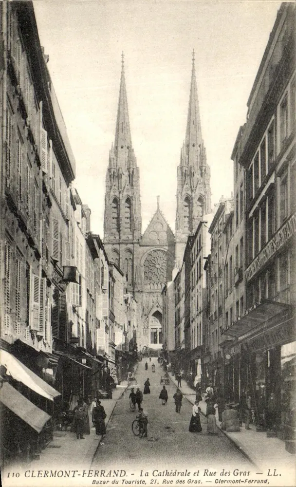 Clermont-Ferrand — Die Kathedrale und Rue des Gras — Bazar du Touriste, 21 — LL - Vorderseite