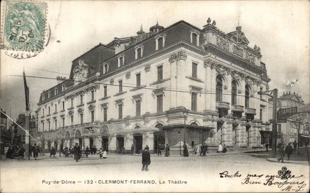 Clermont-Ferrand — A Vista do Teatro — Puy-de-Dôme — 132 — editor Paris - Frente