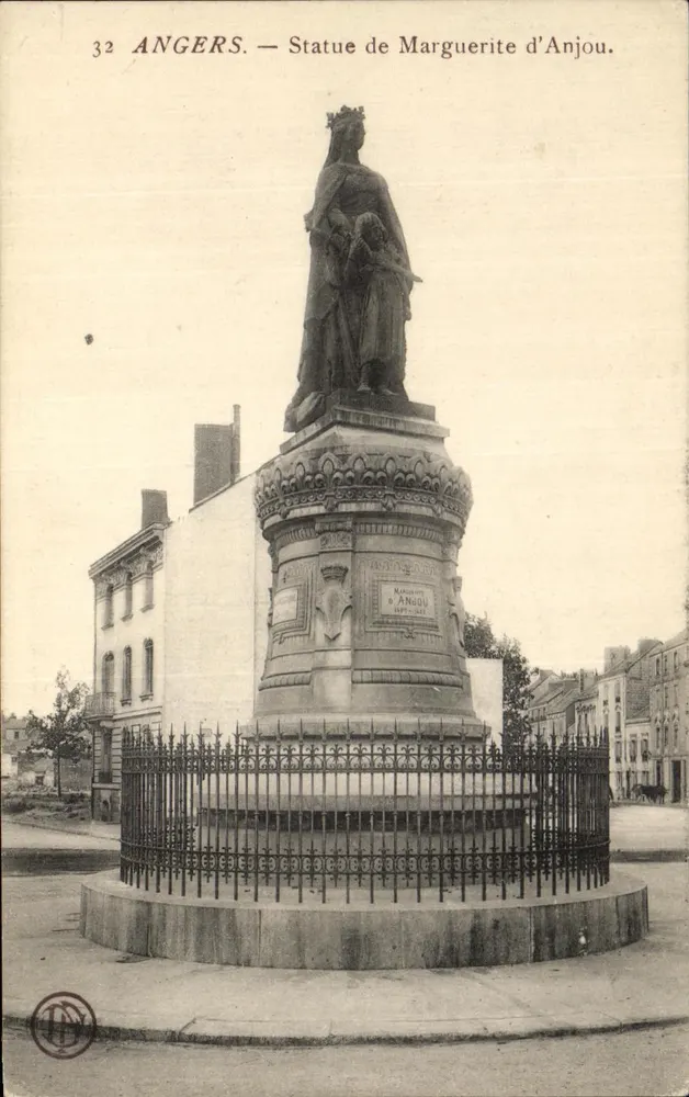 Angers — Estatua de Margarita de Anjou. — Editor: N. D. (imprenta local) - Anverso