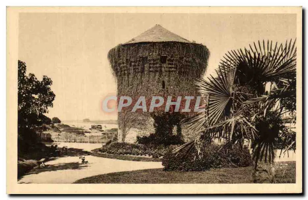 Torre de Angers — Angers (Maine-et-Loir) — Les Editions d'Art VUN - Frente