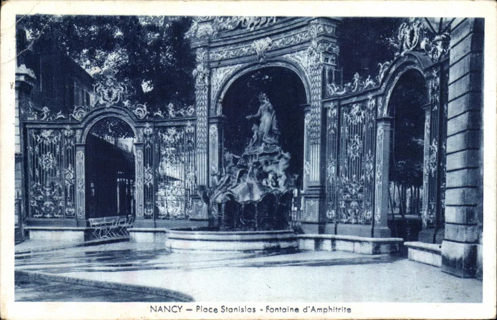 NANCY — Place Stanislas — Fontaine d'Amphitrite - Voorkant