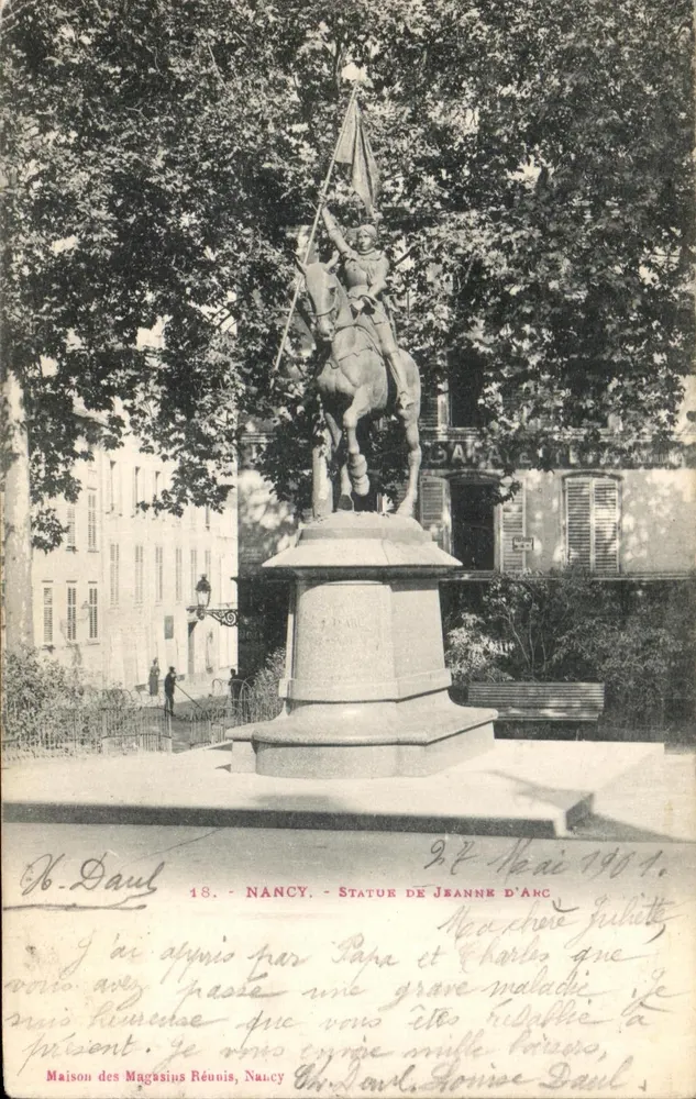 Nancy - Estátua de Joana d'Arc — Casa dos Lojas Unidas, editor H. Daul, n°18 - Frente