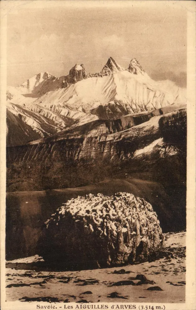 Savoie - As Aiguilles d'Arves (3.514 m.) - Frente