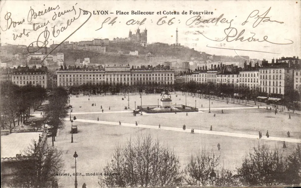 LYON — Place Bellecour und Coteau de Fourvière — Carrier, Verlag, modelliert von Serres - Vorderseite