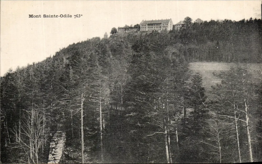 Mont Sainte-Odile — widok z wierzchołka z klasztorem — Felix Laith, wydawca Strasbourg - Awers