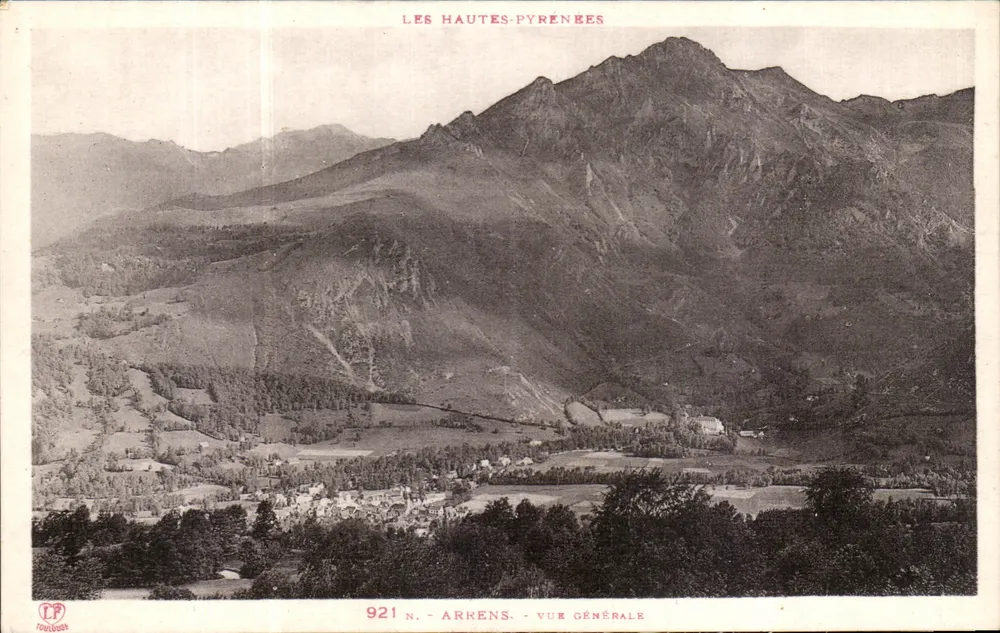 Arrens — Vista geral — Les Hautes-Pyrénées, n° 921, editor Labouche Frères - Frente