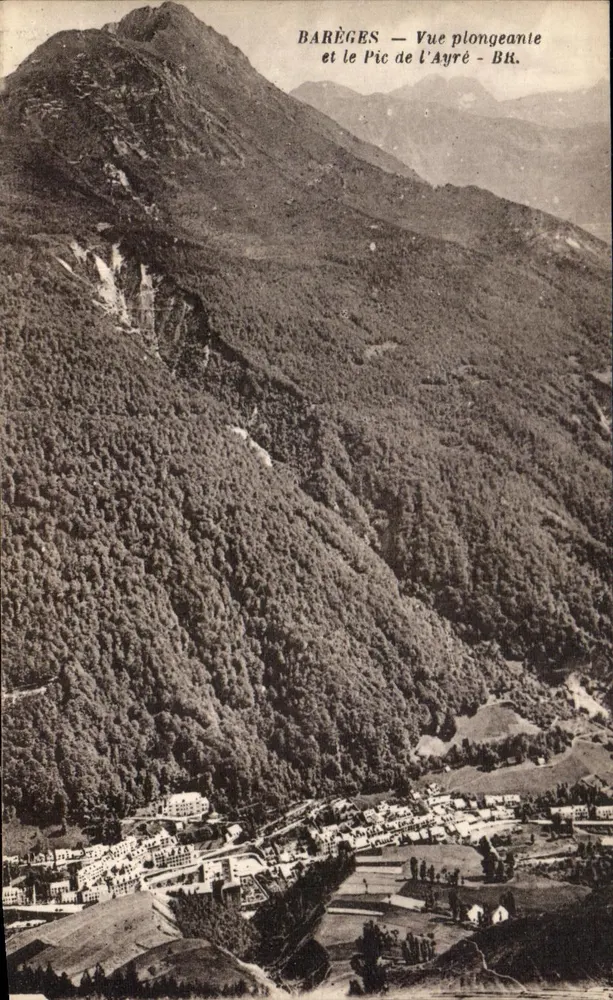 Barèges — Vogelperspektive und der Pic de l'Ayré — BK - Vorderseite