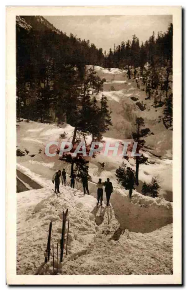 Die Pyrenäen im Winter — Cauterets — Am Brücke von Spanien - Vorderseite