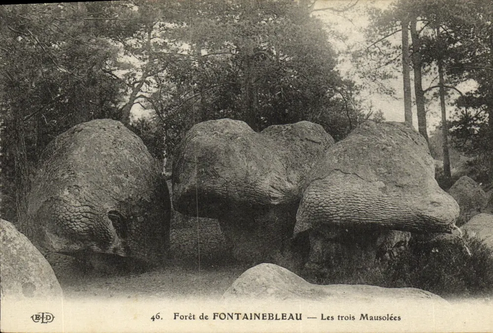 Floresta de FONTAINEBLEAU — Os três Mausoléus — Editor BLD, n°46 - Frente