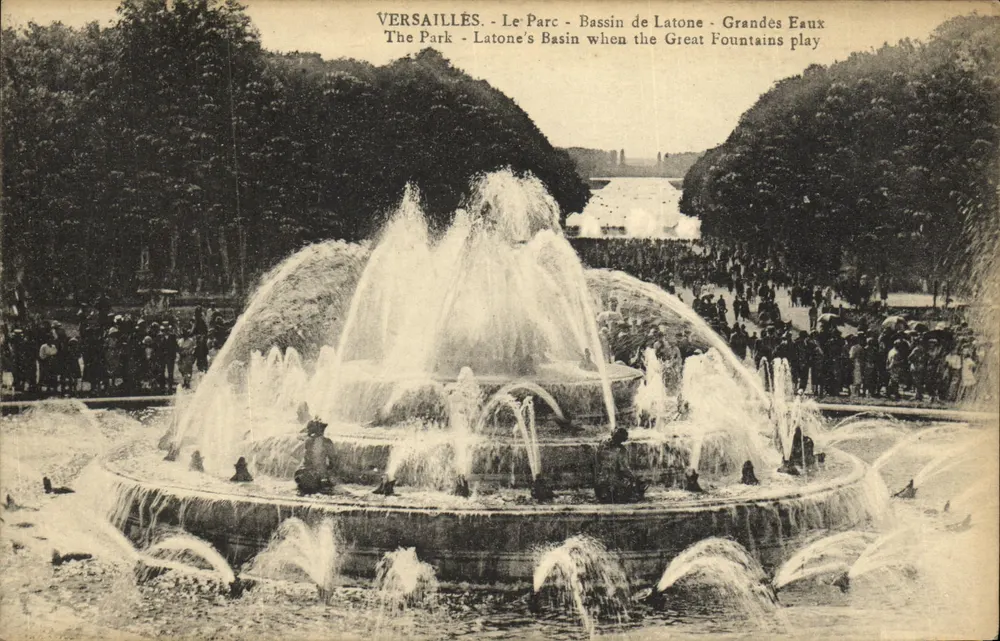 Versailles - Der Park - Bassin de Latone - Grandes Eaux - Vorderseite